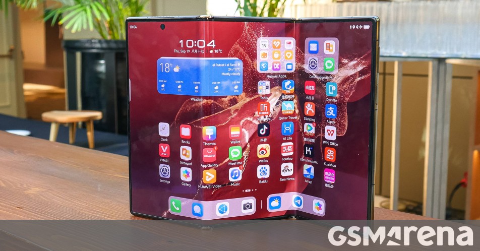 D Couvrez Le Huawei Mate Xt Un Smartphone Pliable Et R Volutionnaire