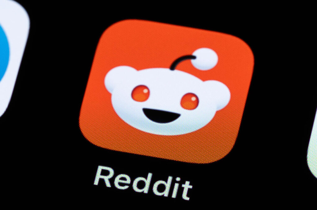 Reddit Forges Pact With OpenAI to Bring Content to ChatGPT