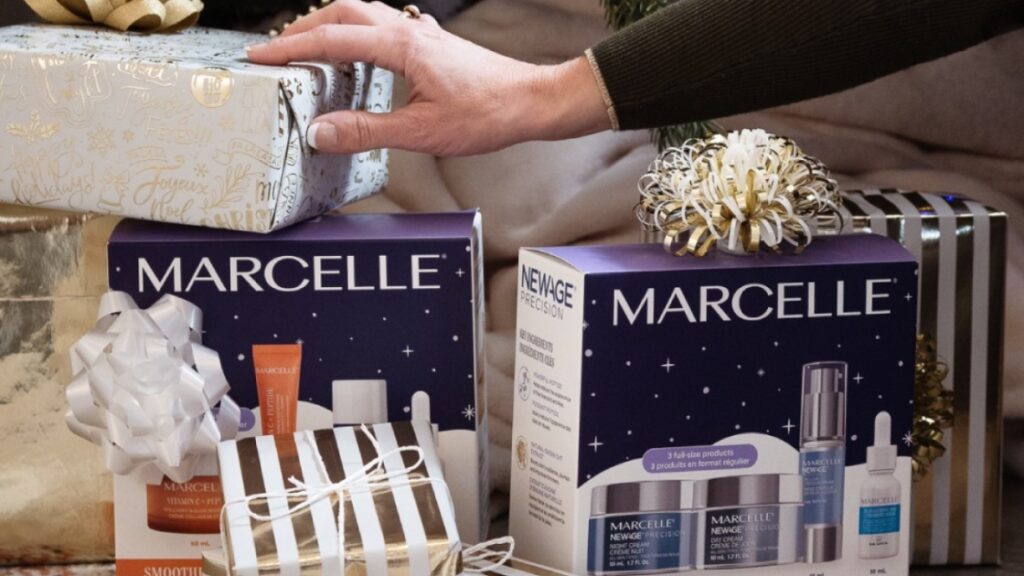 Célébrez les fêtes en beauté : les coffrets-cadeaux incontournables