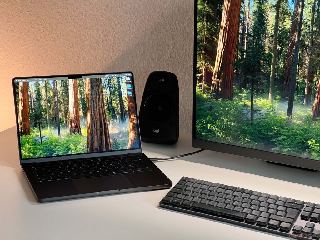 Apple Critique du MacBook Pro 14 2024 - Le M4 Pro et l'écran mat sont des améliorations massives