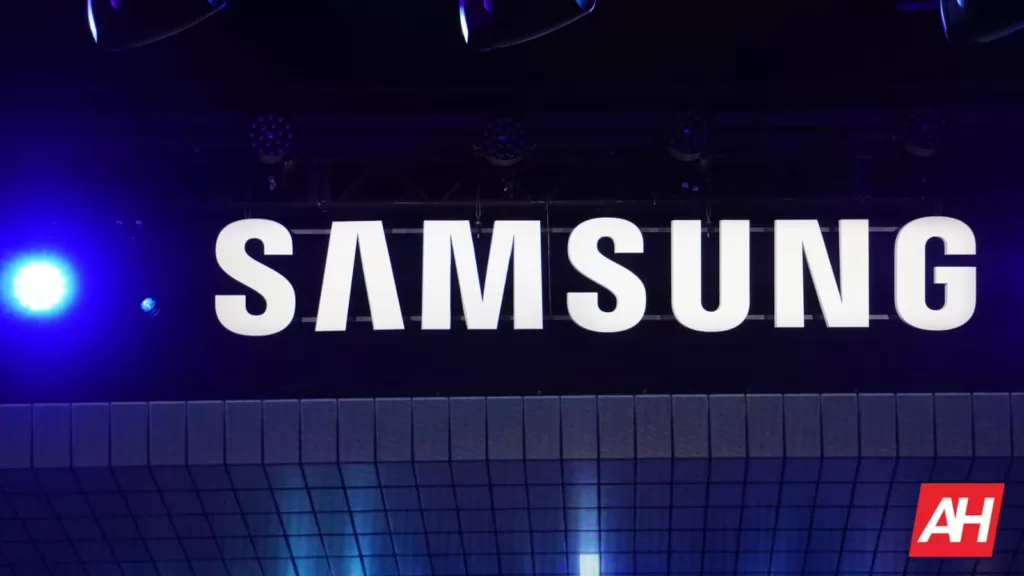 Samsung CEO calls for "desperate efforts" amid crisis
