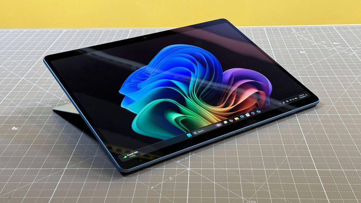 Nouveaux modèles Surface et Surface Pro avec Lunar Lake en 2025