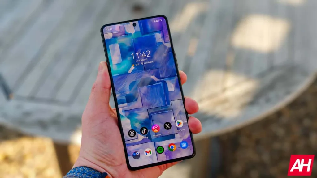 ASUS ZenFone 12 Ultra spotted on Geekbench